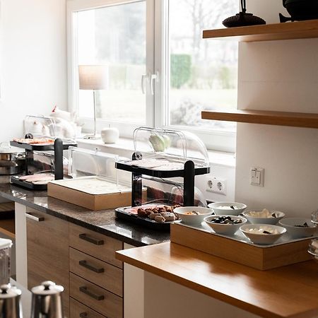 Hotel Vier Jahreszeiten Therme & Kliniken Bad Krozingen Naehe Freiburg & Schwarzwald Ideal Fuer Wellness Kur & Business Ausfluege 24H Check In- Wlan & Parken Gratis Екстер'єр фото