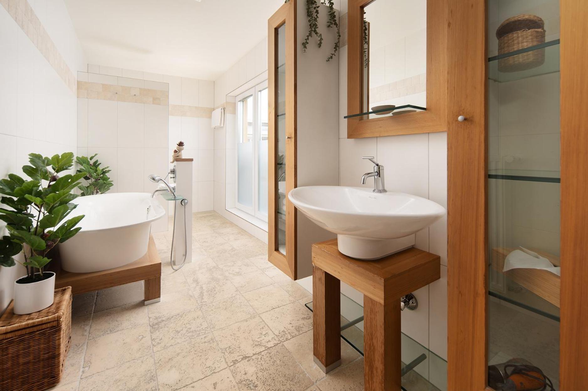 Hotel Vier Jahreszeiten Therme & Kliniken Bad Krozingen Naehe Freiburg & Schwarzwald Ideal Fuer Wellness Kur & Business Ausfluege 24H Check In- Wlan & Parken Gratis Екстер'єр фото