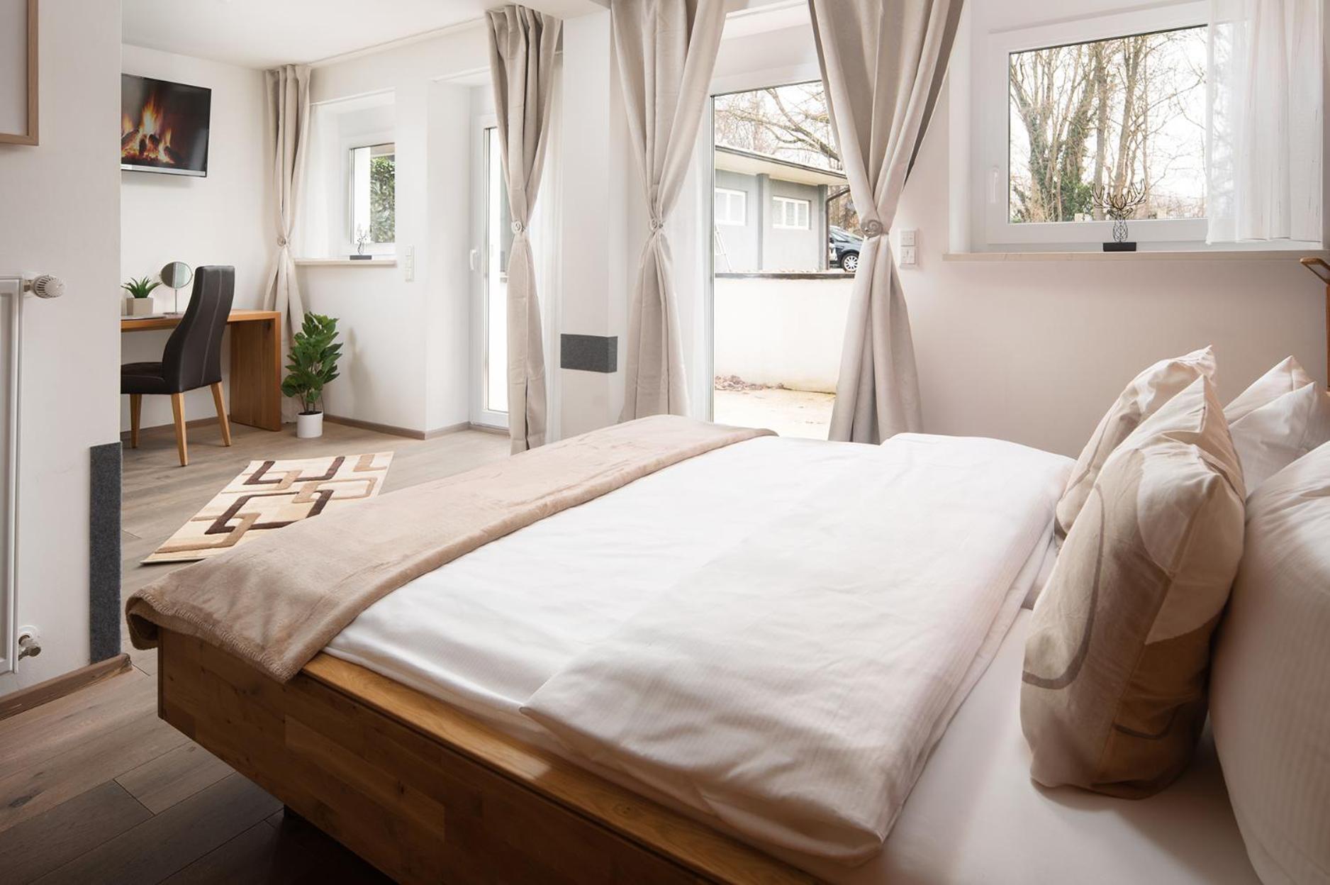 Hotel Vier Jahreszeiten Therme & Kliniken Bad Krozingen Naehe Freiburg & Schwarzwald Ideal Fuer Wellness Kur & Business Ausfluege 24H Check In- Wlan & Parken Gratis Екстер'єр фото