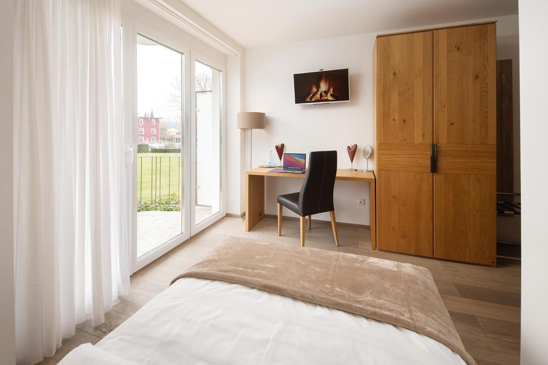 Hotel Vier Jahreszeiten Therme & Kliniken Bad Krozingen Naehe Freiburg & Schwarzwald Ideal Fuer Wellness Kur & Business Ausfluege 24H Check In- Wlan & Parken Gratis Екстер'єр фото