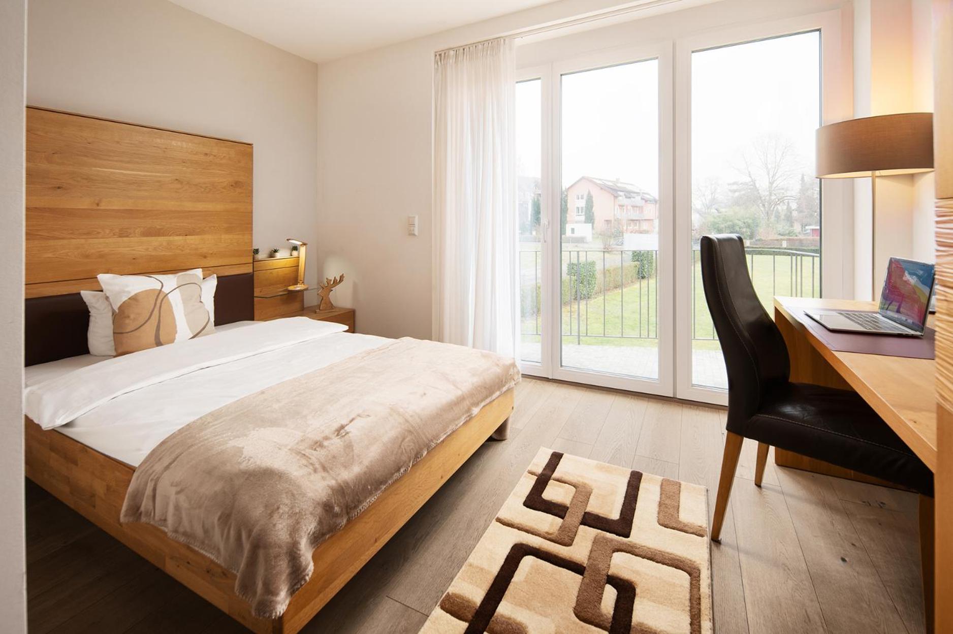 Hotel Vier Jahreszeiten Therme & Kliniken Bad Krozingen Naehe Freiburg & Schwarzwald Ideal Fuer Wellness Kur & Business Ausfluege 24H Check In- Wlan & Parken Gratis Екстер'єр фото